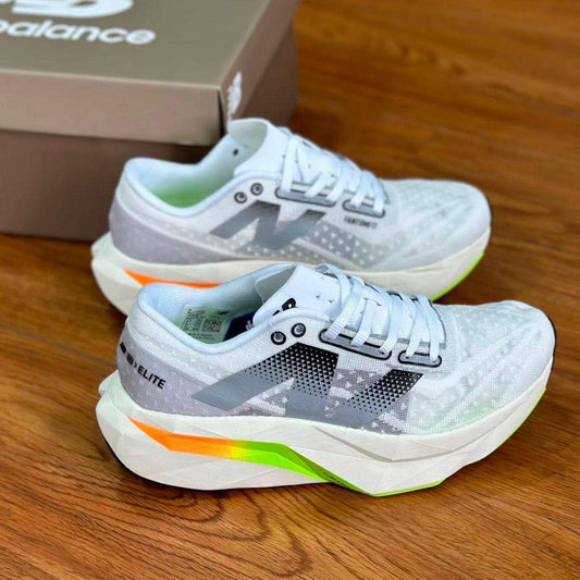 NEW BALANCE FUELCELL SC ELITE V4